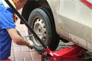 金阊附近拖车24小时服务热线电话